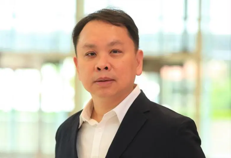 ดร. ณัฐกิตติ์ ตั้งพูลสินธนา ผู้ช่วยกรรมกา...