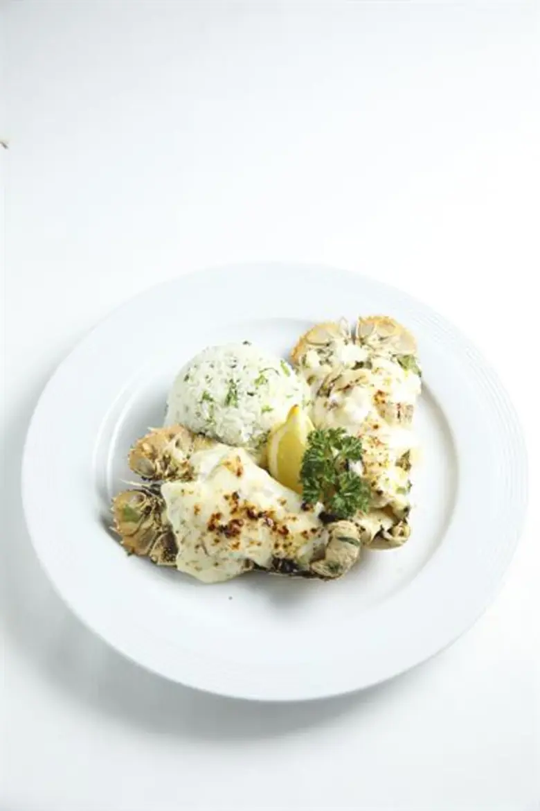 ห้องอาหาร ดิ ออร์ชาร์ด โรงแรมแคนทารี เบย์...