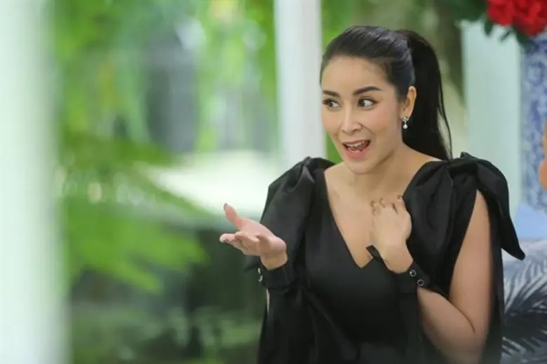 ทีวีไกด์: รายการ “คลับฟรายเดย์โชว์” “ใหม่ สุคนธวา” รับเคยเป็น “ทอม” เผยความรักครั้งใหม่กับหัวใจสีชมพู