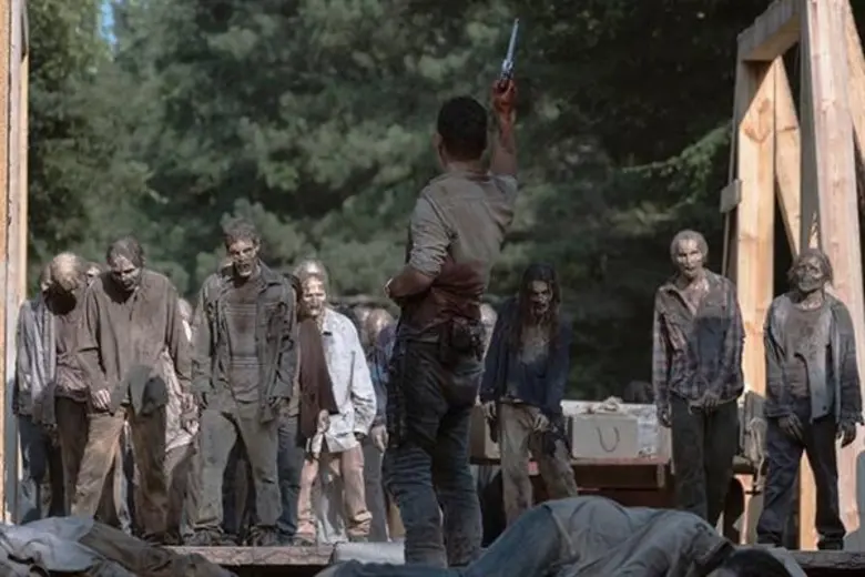 “เอก ธนโชติ” ตื่นเต้น!! ชวนสาวกวอล์กเกอร์ดูซีรีส์ “The Walking Dead Season 9”