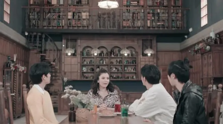 หลังจากที่แอมแปร์ประสบอุบัติเหตุครั้งนั้น...