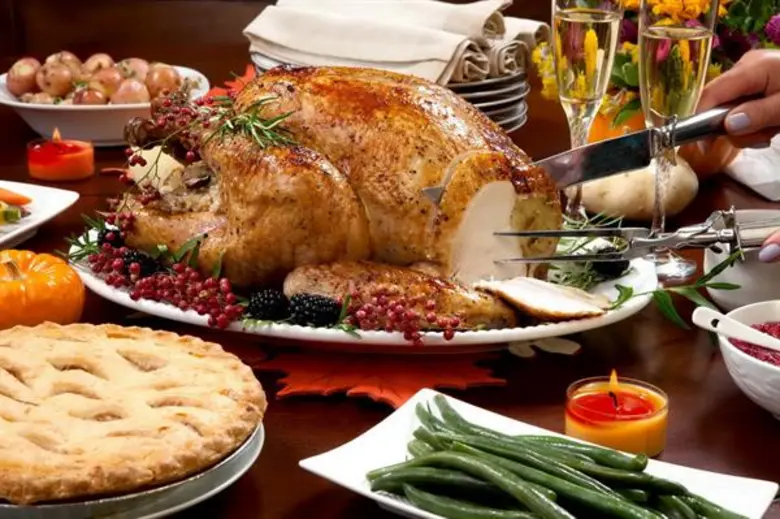 ดื่มด่ำกับเทศกาลแห่งความสุข ต้อนรับปีใหม่เมืองหัวหินณ โรงแรมเซ็นทาราแกรนด์บีชรีสอร์ทและวิลลา หัวหิน