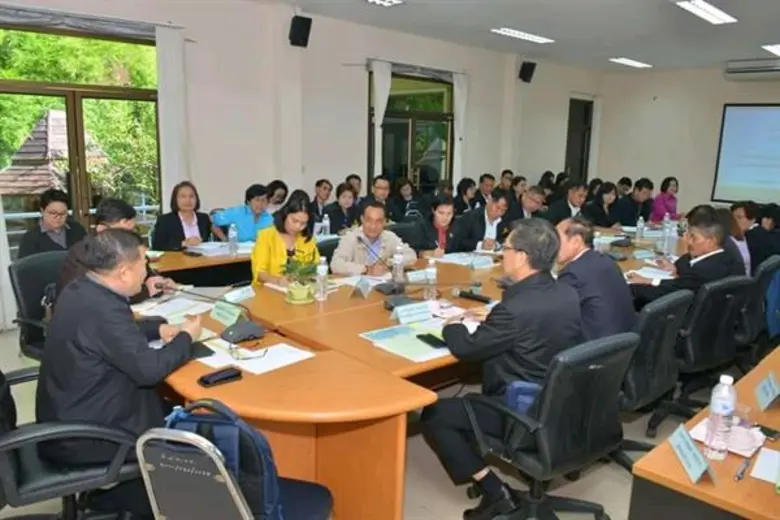 เลขาธิการส.ป.ก. ตรวจเยี่ยมและมอบนโยบาย ส.ป.ก.ภาคอีสาน ๒๐ จังหวัด กำชับให้ทำงานเพื่อรักษาคุ้มครองพื้นที่ส.ป.ก. ได้ใช้ประโยชน์ที่ดินถูกต้องตรงตามวัตถุประสงค์