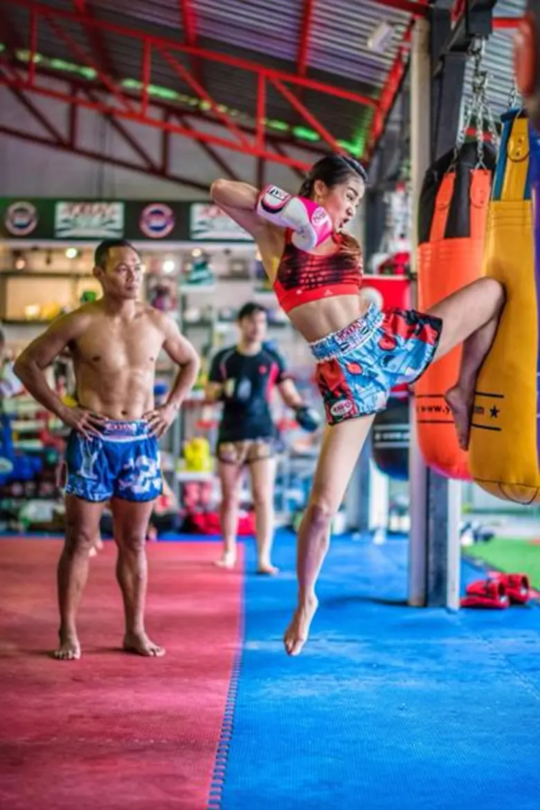 อดีตแชมป์มวยไทยหญิงฯ กระแต อาร์สยาม ฝากความห่วงใยถึงนักมวยรุ่นจิ๋ว