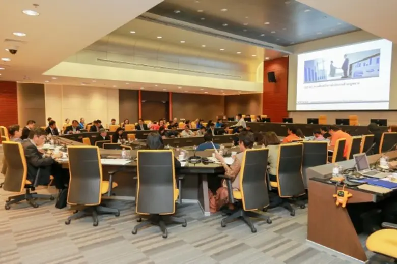 นางสาวอัจฉรินทร์ พัฒนพันธ์ชัย ปลัดกระทรวง...