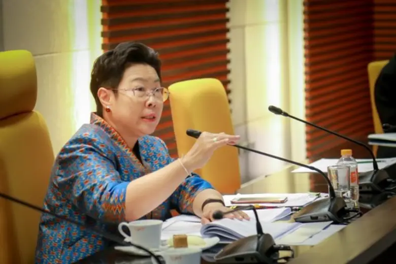 ปลัดกระทรวงดิจิทัลฯ เดินหน้าเตรียมความพร้อมควบรวม 2 หน่วยงาน เป็น บมจ. โทรคมนาคมแห่งชาติ คาดว่าจะแล้วเสร็จไม่เกินกลางปี 62