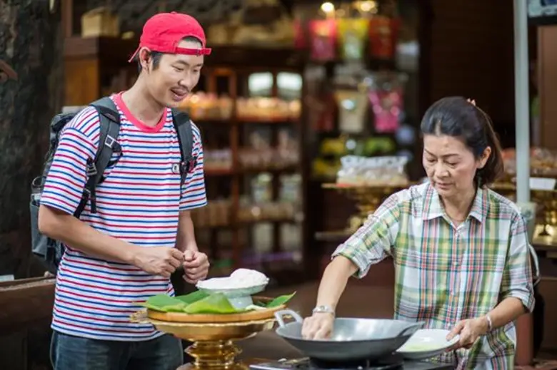 โดนใจ และเข้าทาง แร็ปเปอร์สายธรรมะ อย่าง “อุ๋ย บุดด้าเบลส” เข้าอย่างจัง กับความสวยงามที่เงียบสงบ แบบ Low Carbon More Legacy ที่อ่างทอง-สิงห์บุรี เมืองรอง ย้ำ ต้องลอง ต้องรัก ต้องใส่ใจ