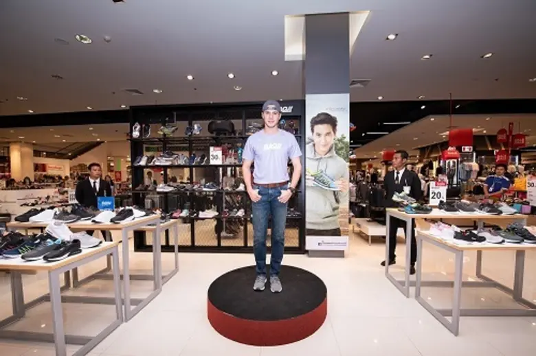 “มิกค์ ทองระย้า” ร่วมโรดโชว์ บาโอจิ ฟินสุดเหวี่ยง ก่อนเข้ากรมรับใช้ชาติ