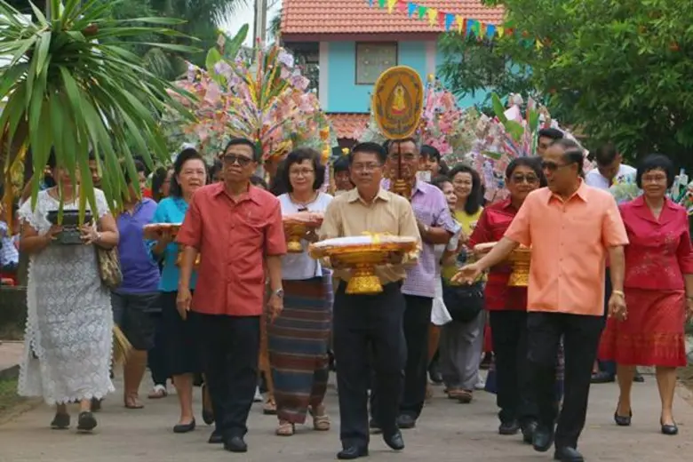 มหาวิทยาลัยราชภัฏสงขลา นำโดย ผศ.ดร.นิวัต กลิ่นงาม อ...