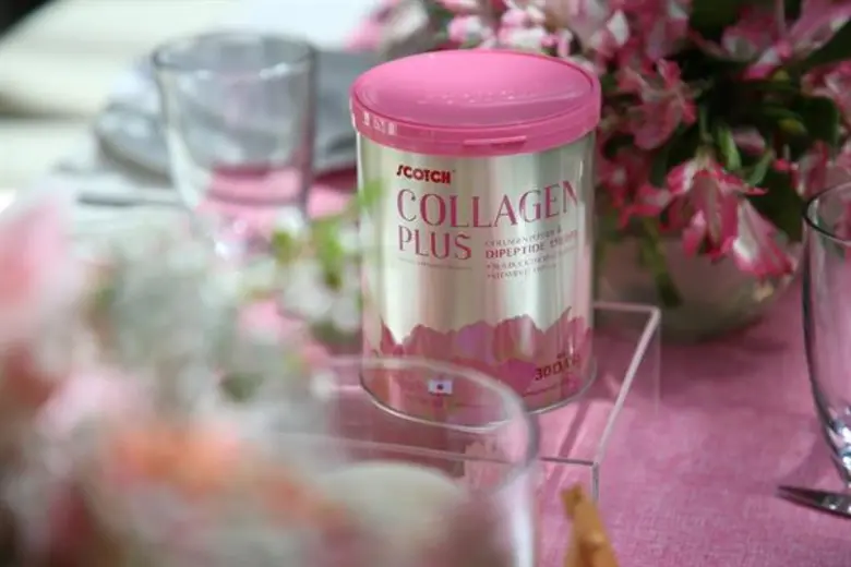 เซเลบริตี้ร่วมอาฟเตอร์นูนที สัมผัสนวัตกรรมแห่งความงาม ผสานคุณค่าจาก 3 สารสกัดจากธรรมชาติ