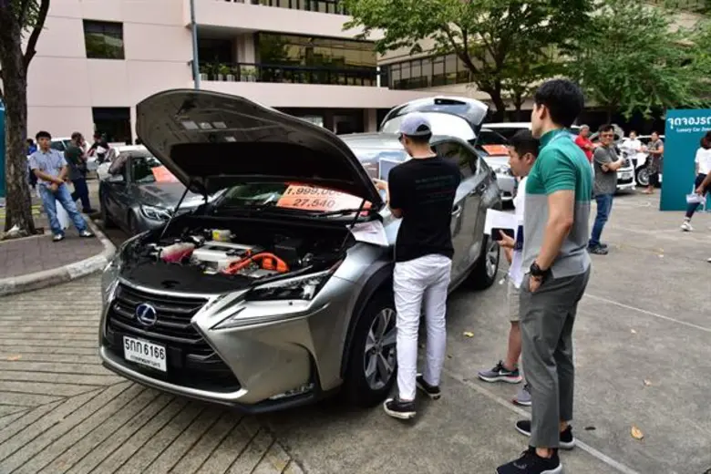 SA-BUY CAR FESTIVAL มหกรรมรถดี น่าใช้ By ภัทรลิสซิ่งรวบรวมรถยนต์มือสองคุณภาพเยี่ยม จัดเต็มโปรโมชั่นเด็ด ราคาโดนใจชี้เทรนด์คนไทยนิยมรถยนต์มือสองเพียบ