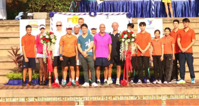ฟิตซ์ คลับ เทนนิสทัวร์นาเมนท์ครั้งที่ 10 จบงานอย่างเอซ