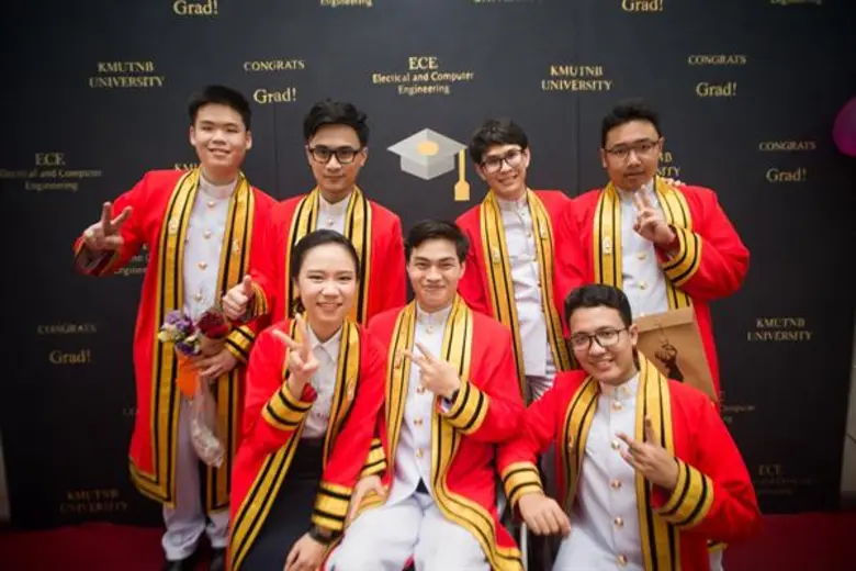 Congratulations! “ลูกพระจอม” นักศึกษาโควตาวิศวกรรมติดล้อ