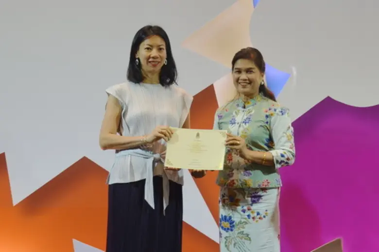 นางมงคลทิพย์ รุ่งงามฤกษ์ ผู้เชี่ยวชาญ กระ...