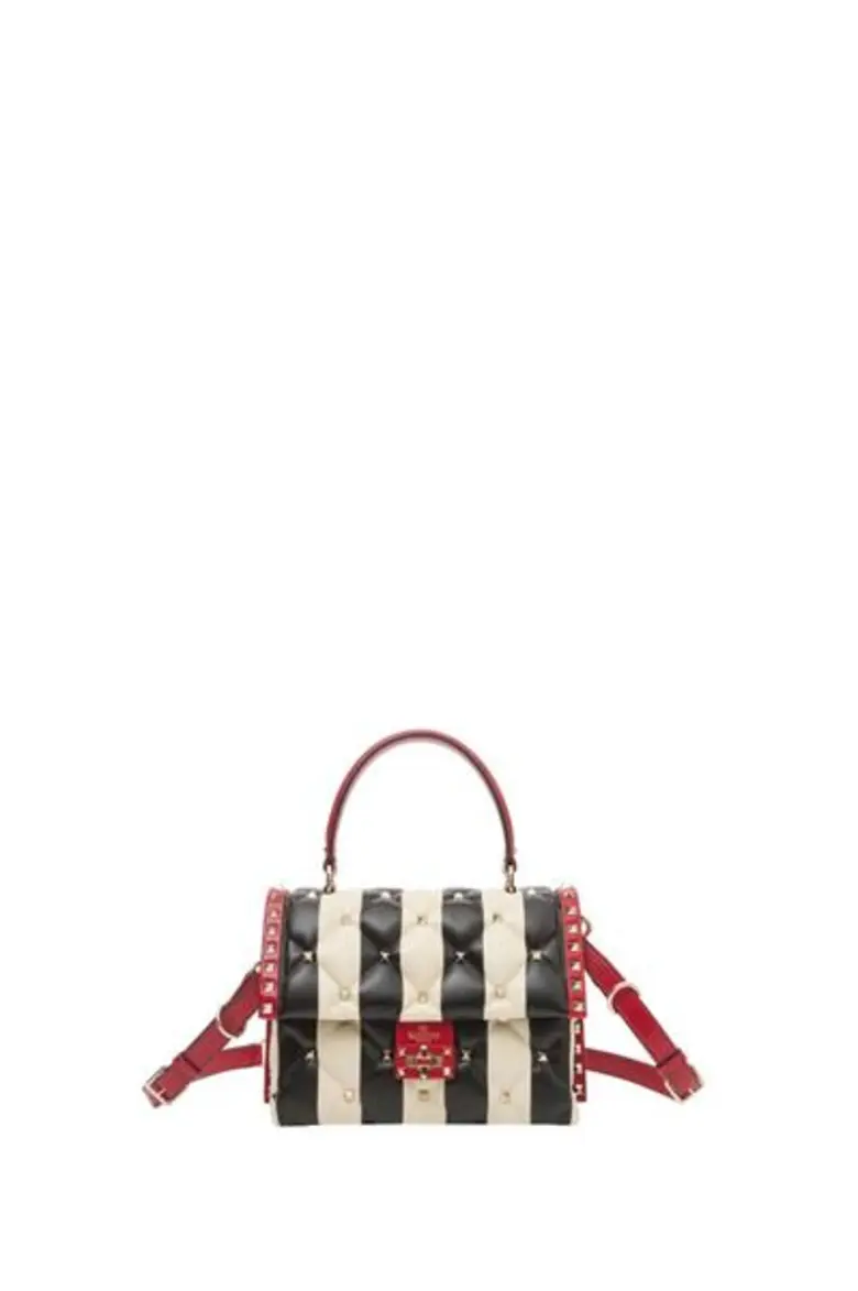 “แคนดี้สตั๊ด” (CandyStud) ขึ้นแท่น IT Bag ใบใหม่ของเซเลบทั่วโลก จาก “วาเลนติโน” (Valentino) ท็อปแบรนด์แห่งวงการแฟชั่น