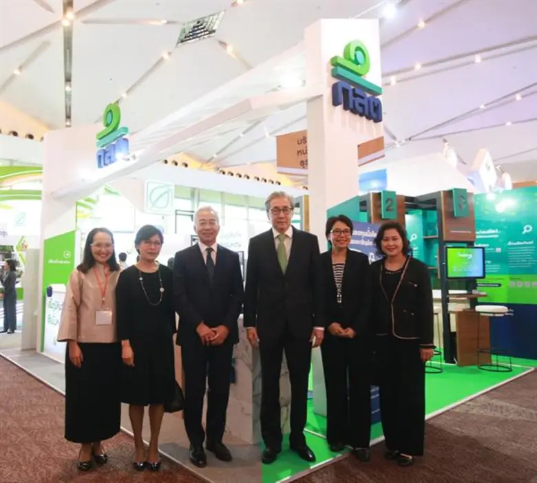 นายสมคิด จาตุศรีพิทักษ์ รองนายกรัฐมนตรี(ท...