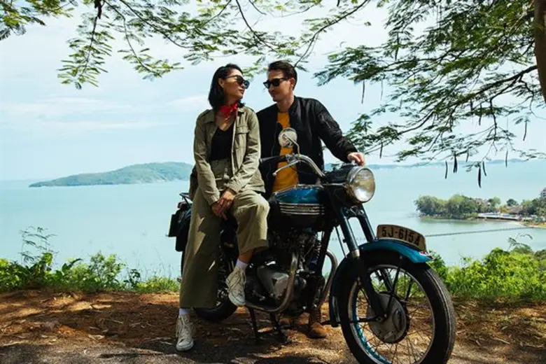 "PENGUIN VILLA" เรียกน้ำตาคนเหงากับเพลงใหม่ "ลำพัง" ที่ฟังแล้วจะทำให้ความเหงาเจ็บปวดที่สุด / แน๊ค PR Smallroom