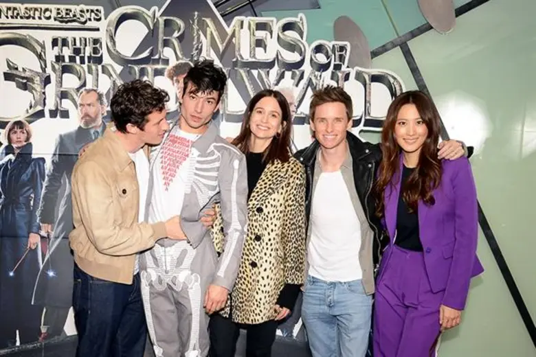 ทีมนักแสดง Fantastic Beasts: The Crimes of Grindelwald เดินสายโปรโมทต่อที่ สหราชอาณาจักร