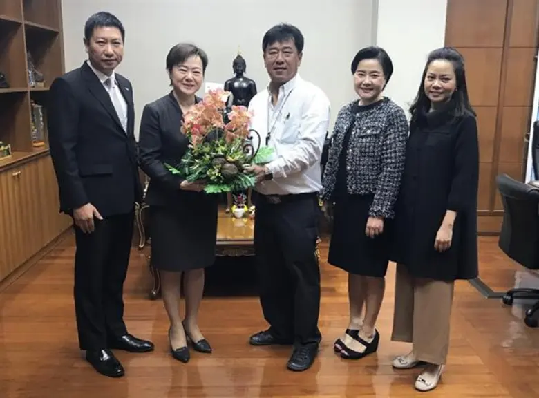 นางสาวนภาพร รัตนแสงหิรัญ กรรมการผู้จัดการ...