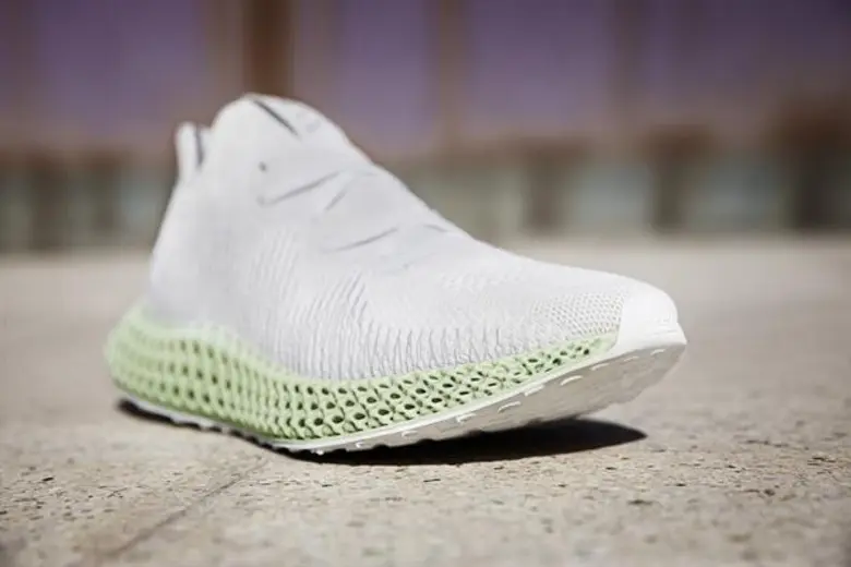 อาดิดาส เปิดตัว ALPHAEDGE 4D ชูเทคโนโลยี ADIDAS 4D ปฏิวัติการวิ่งเพื่อทะยานสู่จุดสูงสุดของนักกีฬา