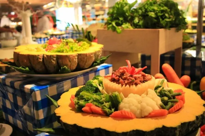 อมารี ภูเก็ต เชิญชวนร่วมเทศกาลลอยกระทงประจำปี 2561