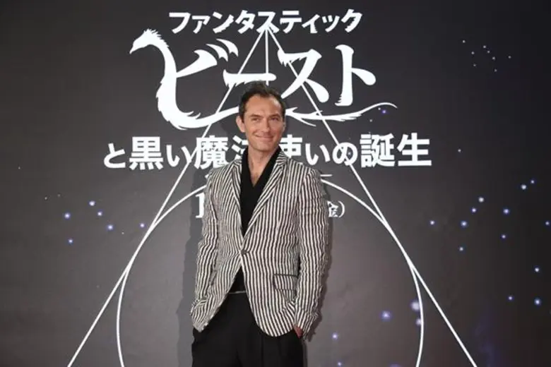 จู๊ด ลอว์ นำทีมเปิดตัวภาพยนตร์ Fantastic Beasts: The Crimes of Grindelwald ที่ประเทศญี่ปุ่น