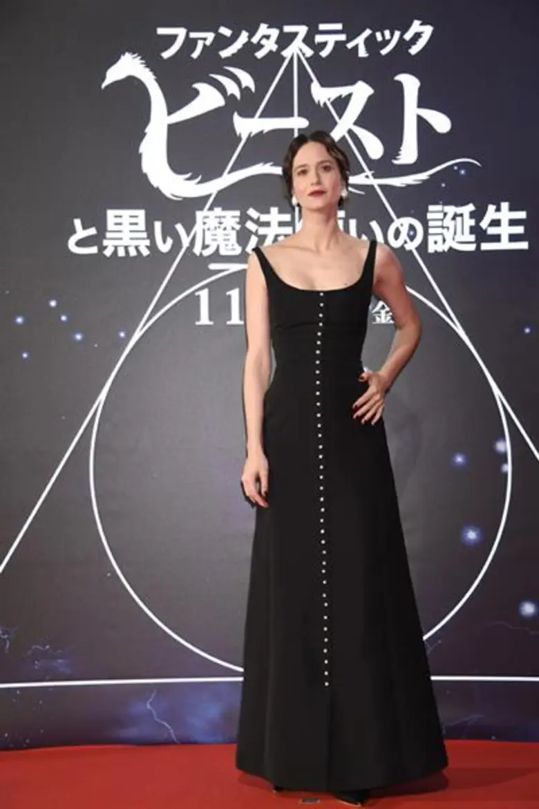 จู๊ด ลอว์ นำทีมเปิดตัวภาพยนตร์ Fantastic Beasts: The Crimes of Grindelwald ที่ประเทศญี่ปุ่น