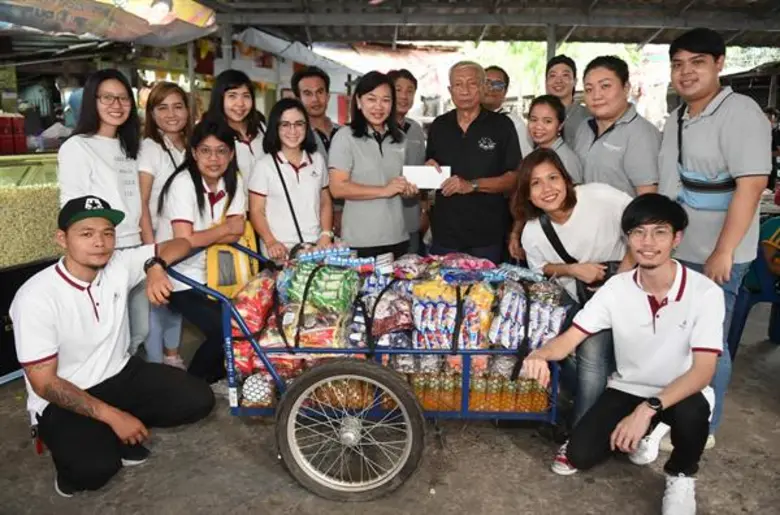 ศูนย์การค้าเกตเวย์ แอท บางซื่อ เดินหน้าสร้างสรรค์กิจกรรมชุมชนสัมพันธ์ มอบทุนการศึกษา เลี้ยงอาหารกลางวันแก่เยาวชนมูลนิธิ ซ.โซ่อาสา