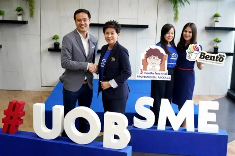 ธนาคารยูโอบี (ไทย) นำโดยนางสยุมรัตน์ มาระ...