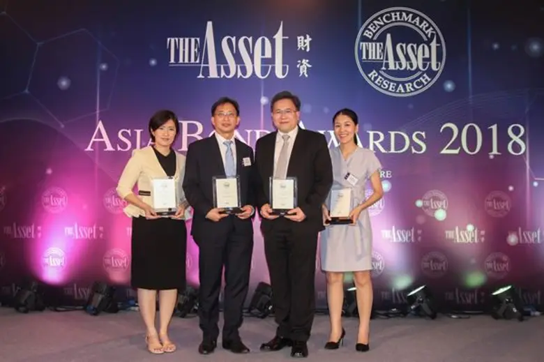 นายสอาด ธีรโรจนวงศ์ ผู้ช่วยผู้จัดการใหญ่ ...