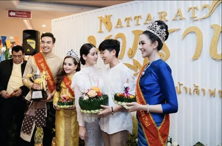 แคท&เมฆ คว้า นางนพมาศ-เทพบุตรยอดพิมาน โม ปลื้ม!!!ลอยกระทงยอดพิมาน คึกครื้น