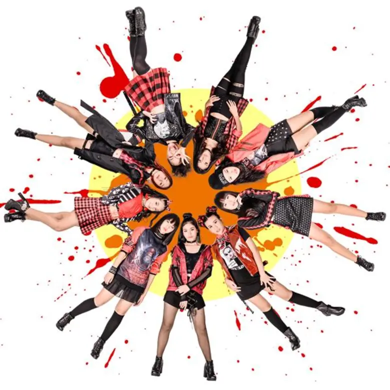 “ครูบิ๊ก ธานัท” เปิดตัว 9 วัยทีน วง “Double S” แจ่มว้าววว ต้อนรับปีหมู ดี๊ดีย์ สนุกพอดีเด๊ะ