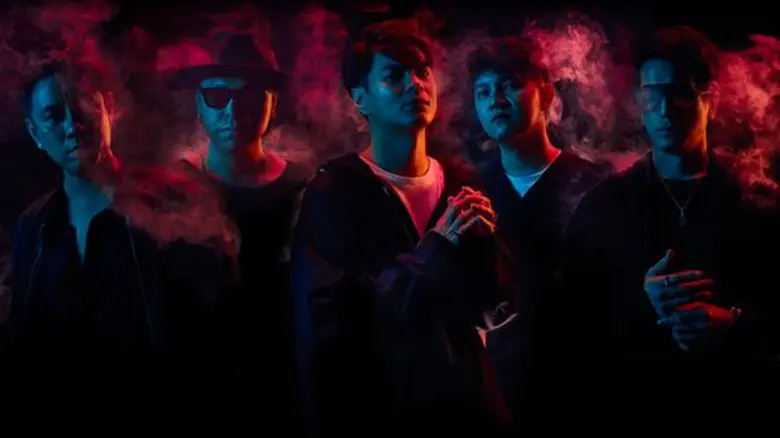 ฮือฮาไปทั้งโลกโซเชี่ยลกับบทบาทการเป็นนางเ...