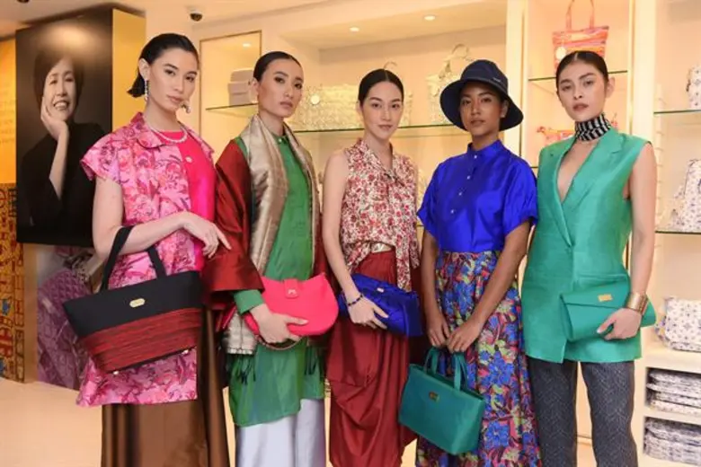 NaRaYa (นารายา) ไม่ใช่แค่แบรนด์กระเป๋าอีกต่อไป ทุ่มงบ 1,000 ล้านบาท ผันตัวมุ่งสู่ไลฟ์สไตล์แบรนด์