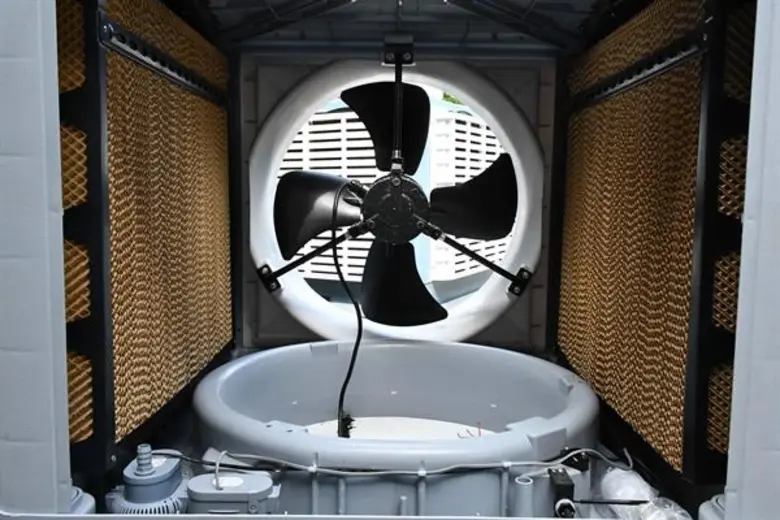 สำเร็จ!! 'เครื่องปรับอากาศด้วยลมเย็น ประหยัดพลังงาน’ ผลงาน มทร.ธัญบุรี ร่วมเอกชน การันตรี 2 รางวัลวิจัย