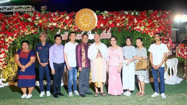 แจ๊ค-หญิง-ชายแฮ็คส์ ร่วมงานบุญบวช ร.ต.วรพจน์ ศรีเพ็ง น้องชาย ดร.ทวีศักดิ์ ผู้จัดฯ “รักไม่จำกัดนิยาม”