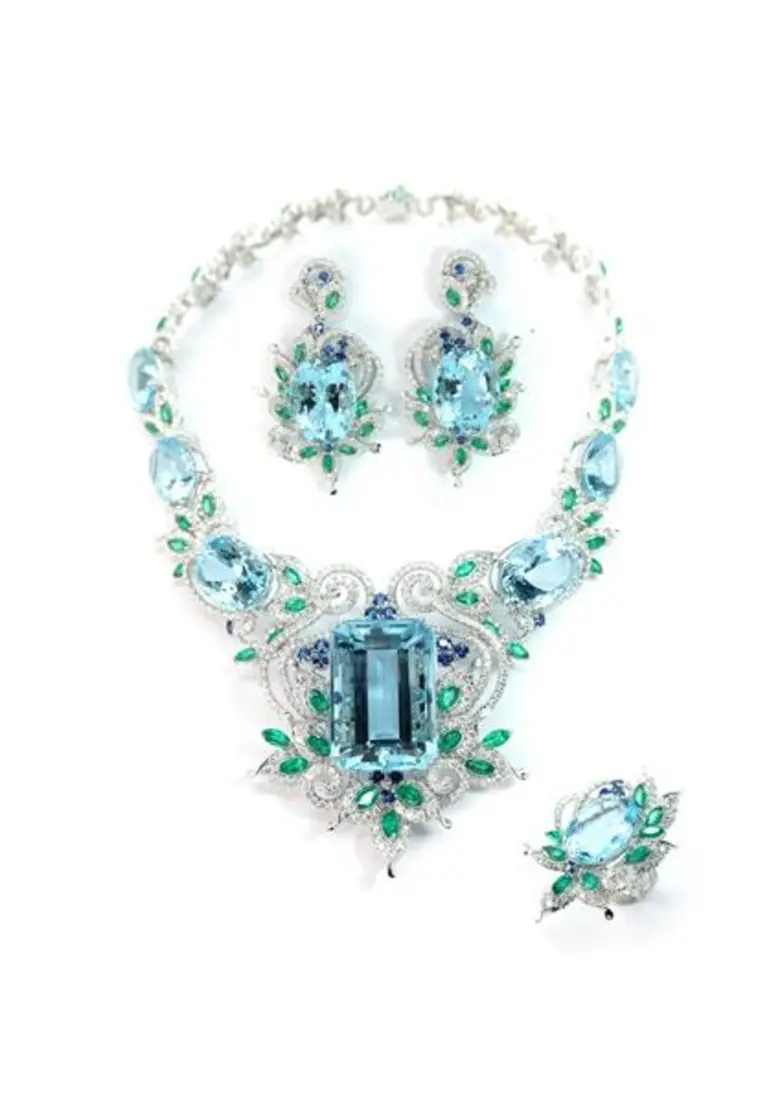 “บิวตี้ เจมส์” เผยโฉมเครื่องเพชรสุดเซอร์ไพรส์ “Snow Queen” พร้อมแนะนำคอลเลกชั่น “วินเทอร์ 2018” ในงาน เดอะ แฟรี่ เทล ไนท์ ออฟ ดรีม คัม ทรู