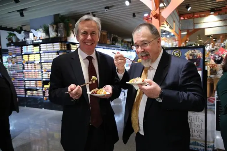 เซ็นทรัล ฟู้ด ฮอลล์ ร่วมฉลองวันขอบคุณพระเจ้า ครั้งแรกในไทย! นำเข้าไก่งวงทั้งตัวปรุงสุก รสชาติต้นตำรับจากสหรัฐอเมริกา