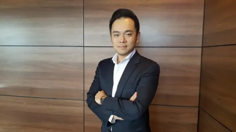 เบนซ์ ทีทีซี ทุ่มงบ 10 ล้านขนทัพรถเบนซ์มื...