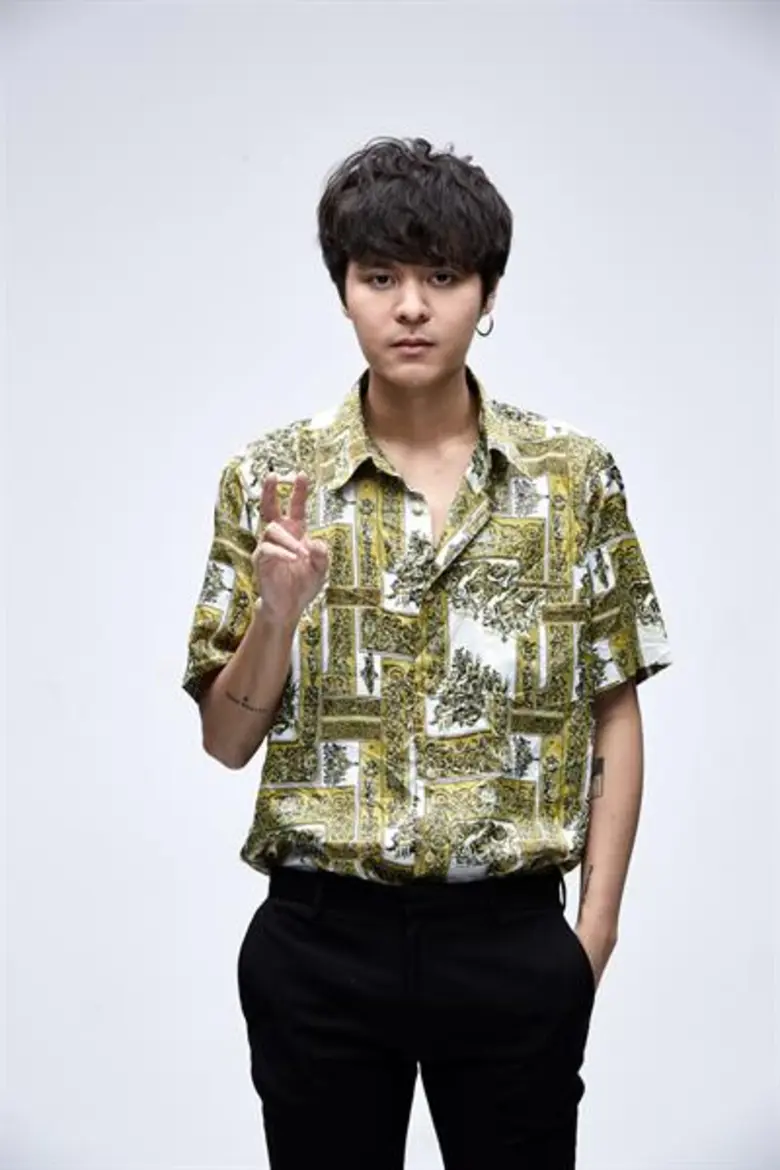 “8 วินาที” เพลงใหม่ล่าสุดจาก 2 ศิลปินไอคอนแห่งยุค “The TOYS” โคจรมาพบ  “แสตมป์ – อภิวัชร์ เอื้อถาวรสุข”