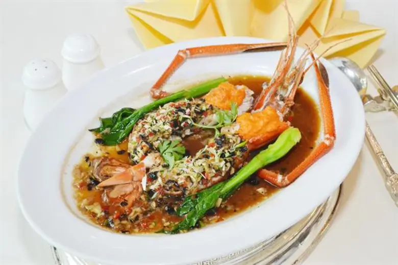 โปรโมชั่นโรงแรมรอยัลปริ๊นเซส หลานหลวง กรุงเทพฯ