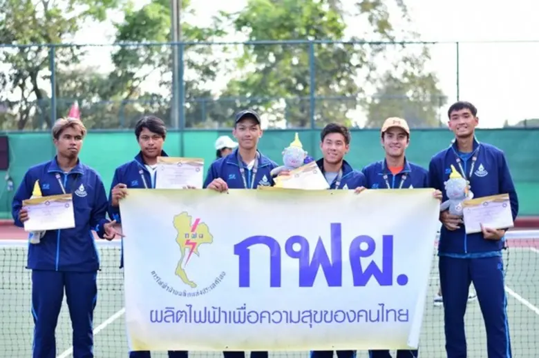 ทีมชมรมเทนนิสจังหวัดนนทบุรี สามารถคว้าเหรียญเงินในก...