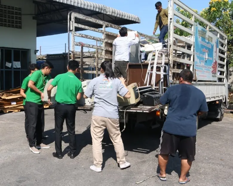 พนักงานตัวแทนบริษัท อำพลฟูดส์ โพรเซสซิ่ง ...