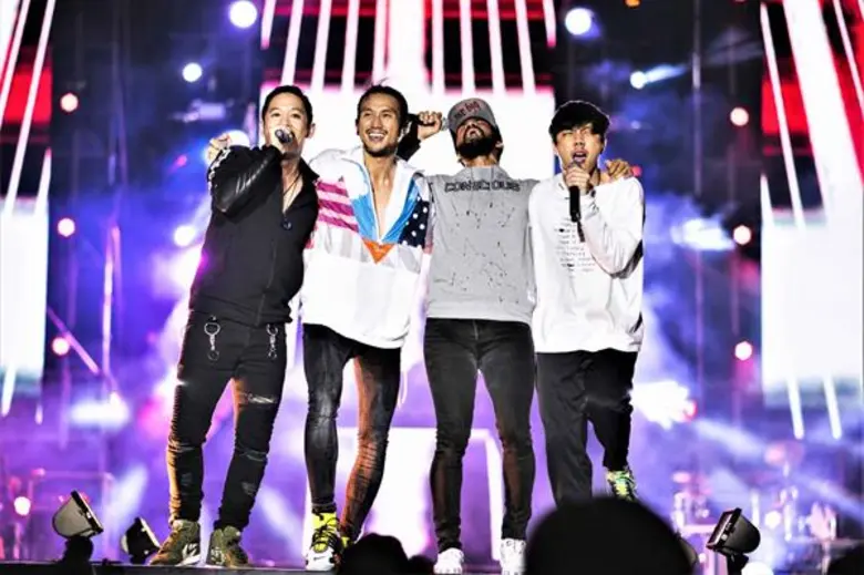 ช้าง มิวสิค คอนเนคชั่น มิวสิคโทรโพลิส มหานครดนตรี ที่เชื่อมทุกมิตรภาพเปิดเวที ซีซั่นที่ 5 ประชากรกว่า 2 หมื่น ล้น โชว์ดีซี โอเอซีส อารีน่า กรุงเทพฯ