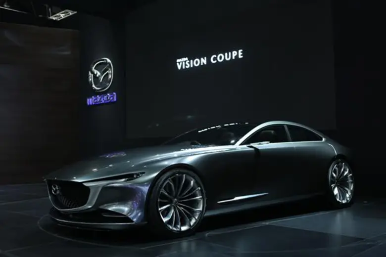 มาสด้าส่งตรงรถต้นแบบ VISION COUPE จากญี่ปุ่นสู่เมืองไทย เผยความสง่างามด้านการออกแบบสู่ยานยนต์ในอนาคต