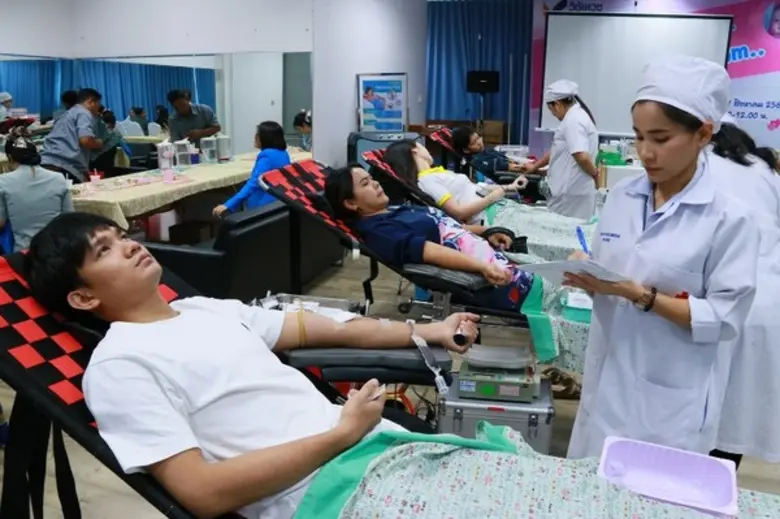 ภาพข่าว: ภาพกิจกรรม บริจาคโลหิตให้กับสภากาชาดไทย
