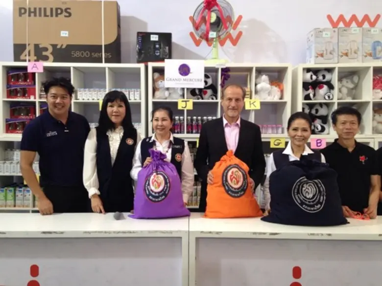 มร.โบโด คลินเก้นเบิร์ก ผู้จัดการทั่วไปโรง...