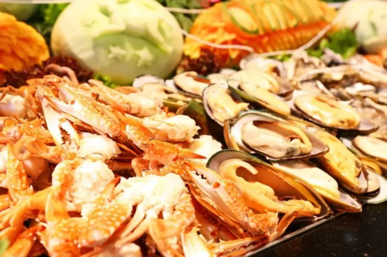 ห้องอาหารเดอะสแควร์ โรงแรมโนโวเทล สุวรรณภ...