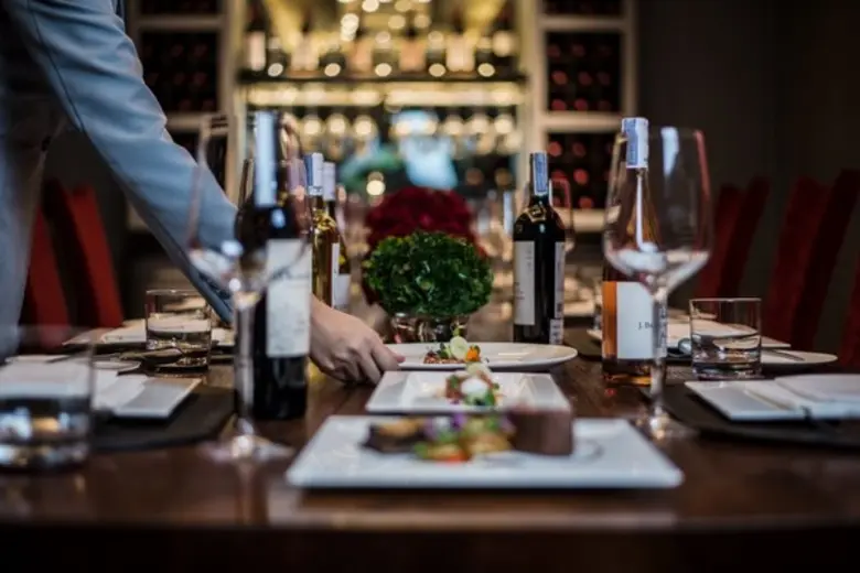 นับถอยหลังสู่ช่วงเวลาแห่งความสุขและเฉลิมฉลองส่งท้ายปีเก่า ต้อนรับปีใหม่ ณ โรงแรมอินเตอร์คอนติเนนตัล กรุงเทพฯ