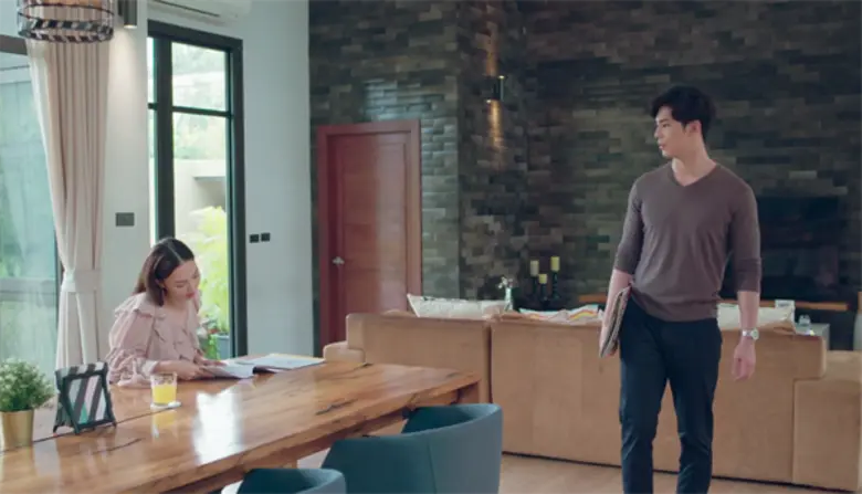 เหมือนความวุ่นวายจะกลับเข้ามาในบ้านอีกครั...